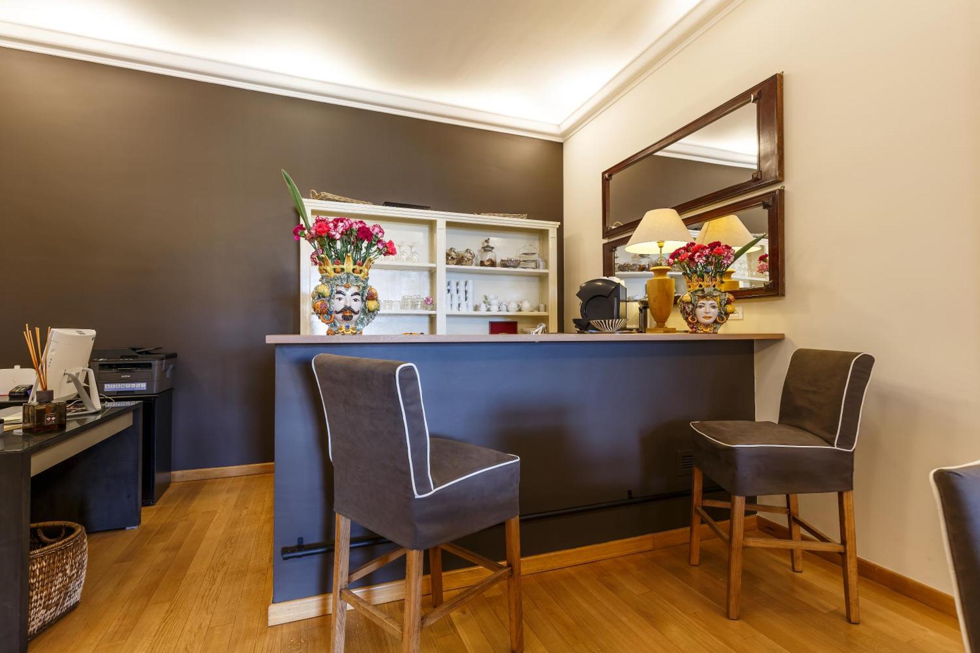 Bb 22 Charming Rooms & Apartments パレルモ エクステリア 写真