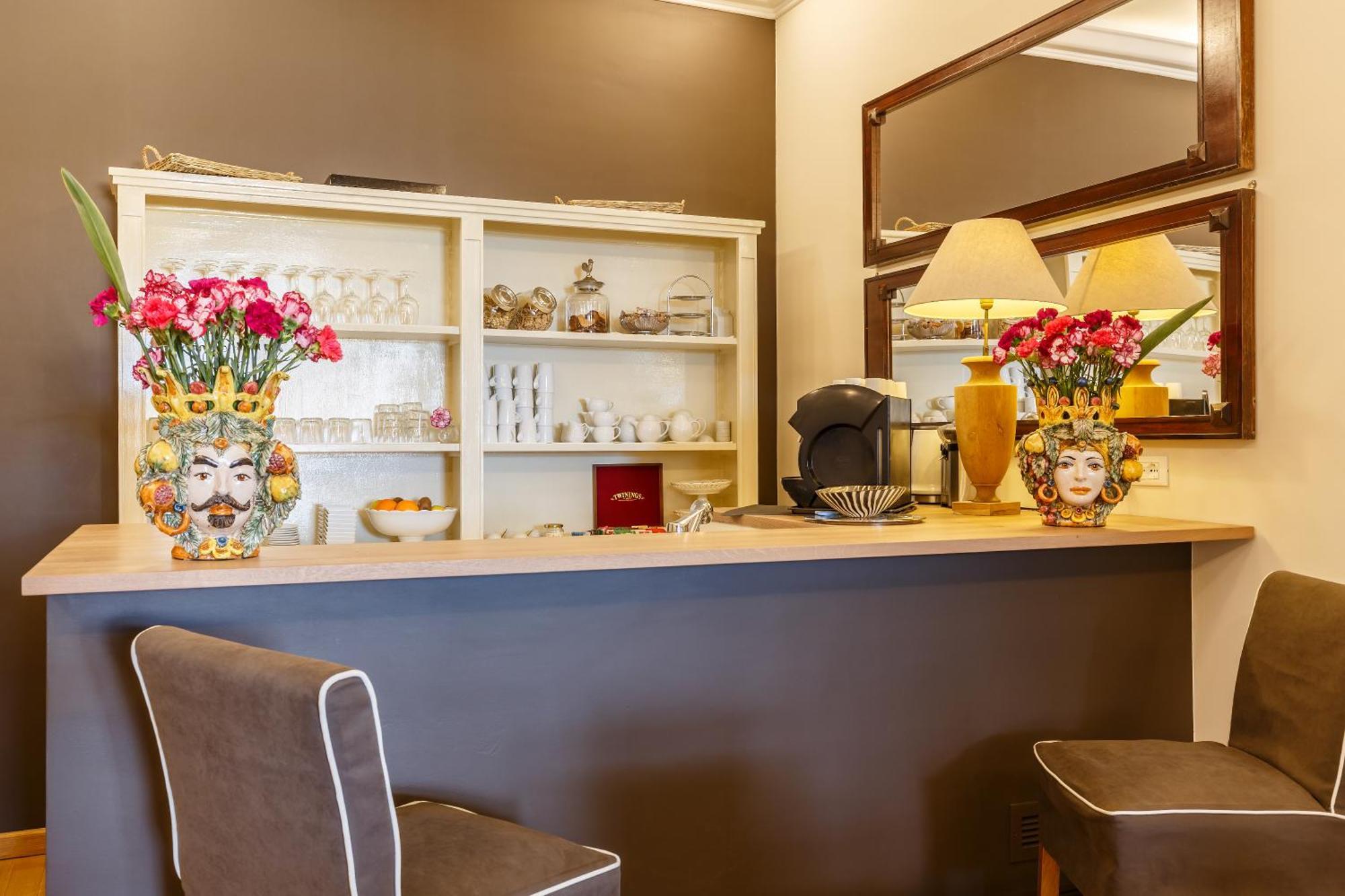 Bb 22 Charming Rooms & Apartments パレルモ エクステリア 写真