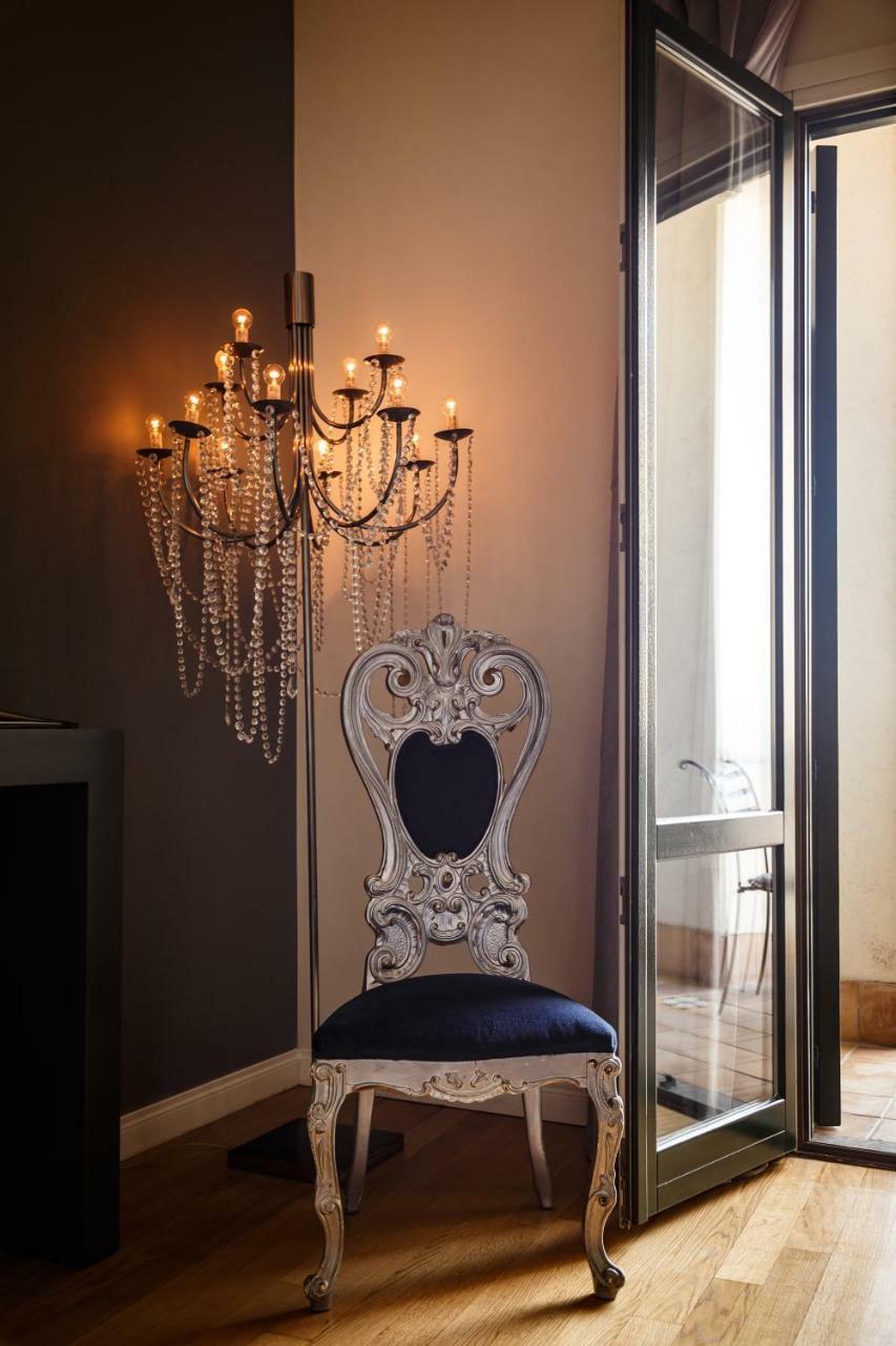 Bb 22 Charming Rooms & Apartments パレルモ エクステリア 写真