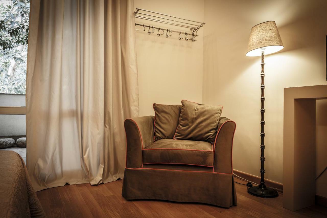 Bb 22 Charming Rooms & Apartments パレルモ エクステリア 写真